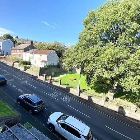 Budget Stay, Shared Guest House, R1 Mount Pleasant Hill Swansea Exterior photo