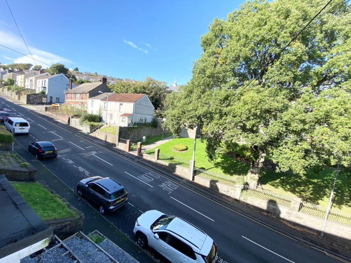 Budget Stay, Shared Guest House, R1 Mount Pleasant Hill Swansea Exterior photo